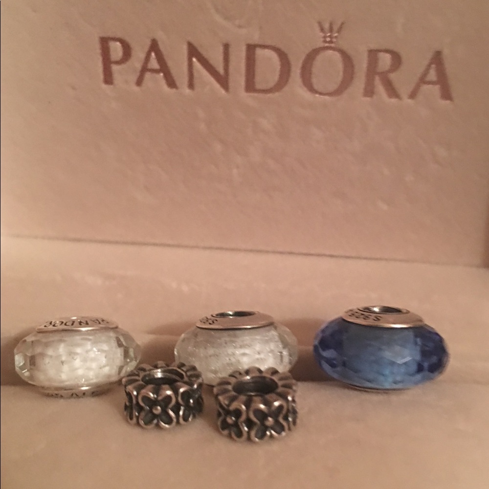 🌟AUTHENTIC PANDORA🌟I TRADE 🌟ASK IF INTERESTED
